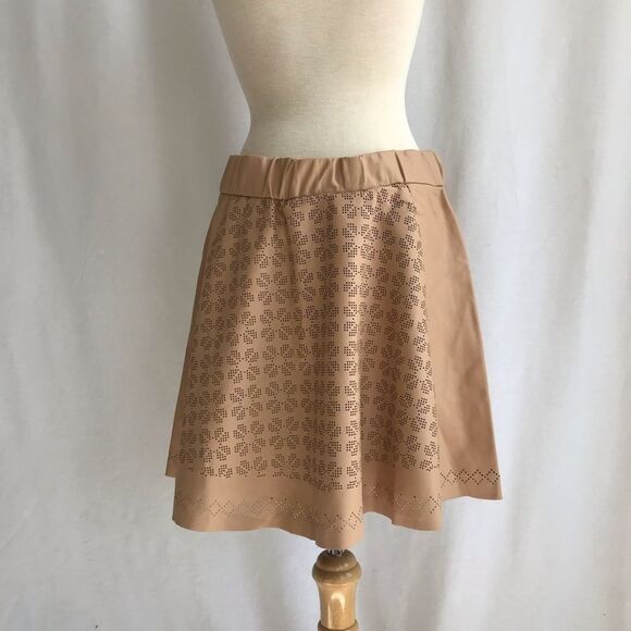 Club Monaco Tan Faux Leather Lazer cut  Skirt 8 - Picture 8 of 14